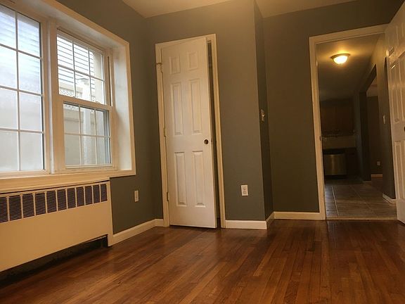 4th image of 3186 Rawlins Ave #1