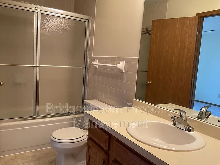 4595 Burchdale St — Photo 15
