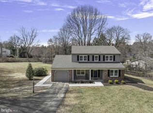 138 Rogers Rd, Furlong, PA 18925