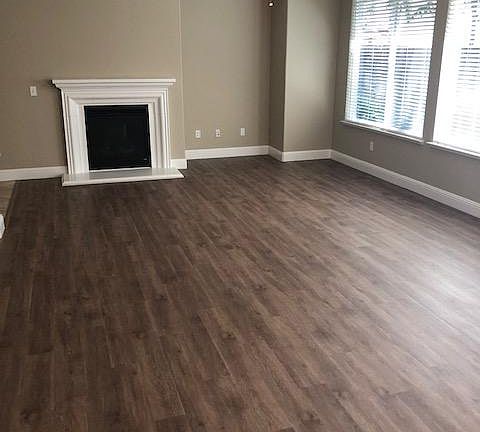 3rd image of 2092 Holt Dr