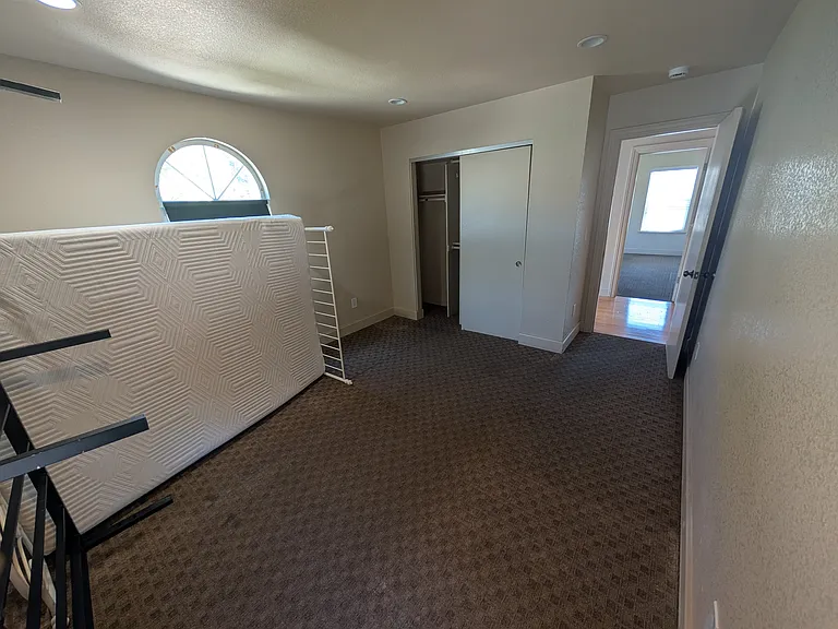 2504 Dana St — Photo 20
