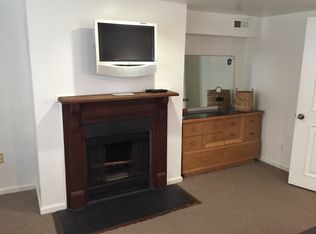 1217 33rd St NW #1, Washington, DC 20007