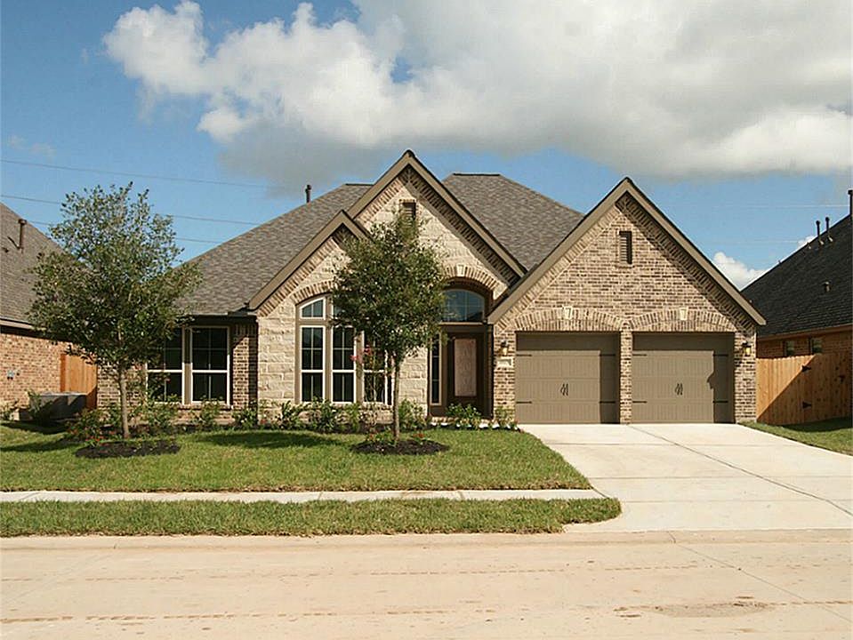 1st image of 1819 Emerald Trace Ln