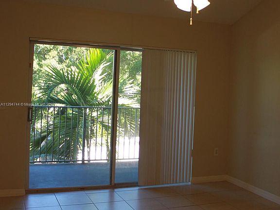 3rd image of 12166 Saint Andrews Pl APT 307