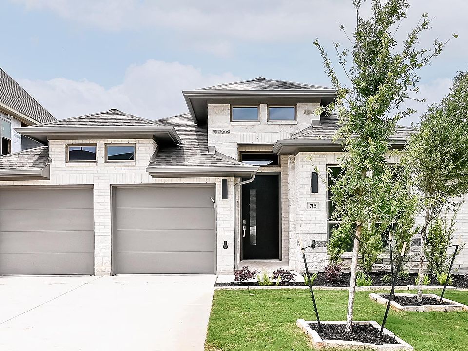 1st image of 716 Alta Cir