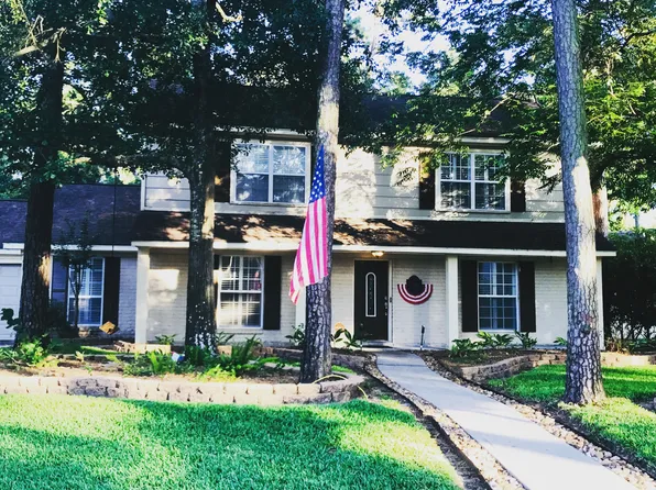 5203 Woodville Ln, Spring, TX 77379