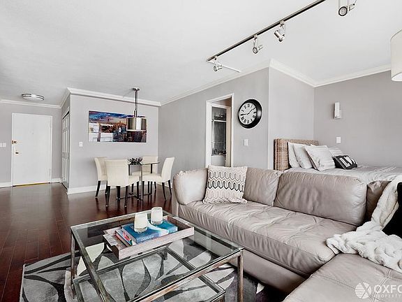 2nd image of 225 E 57th St APT 4Q