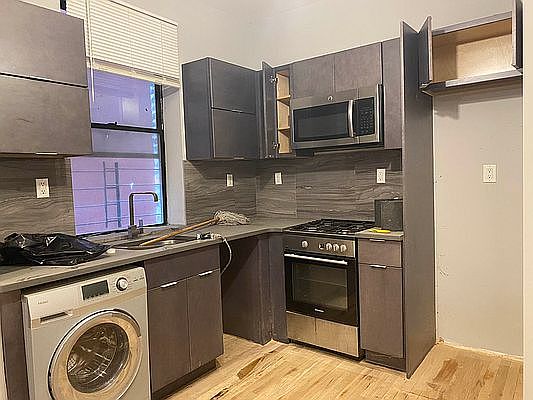 1st image of 216 E 118th St APT 4B
