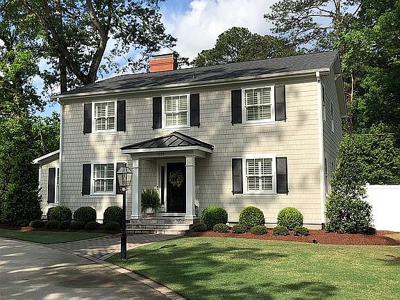2nd image of 1725 Circle Dr
