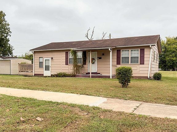 2nd image of 905 Sterling Blvd
