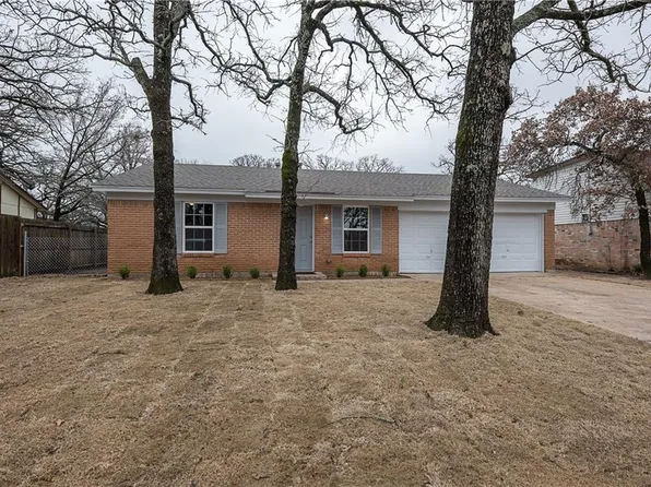 14524 Oakwood Ln, Balch Springs, TX 75180