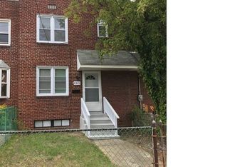 2884 Cushing Rd, Camden, NJ 08104
