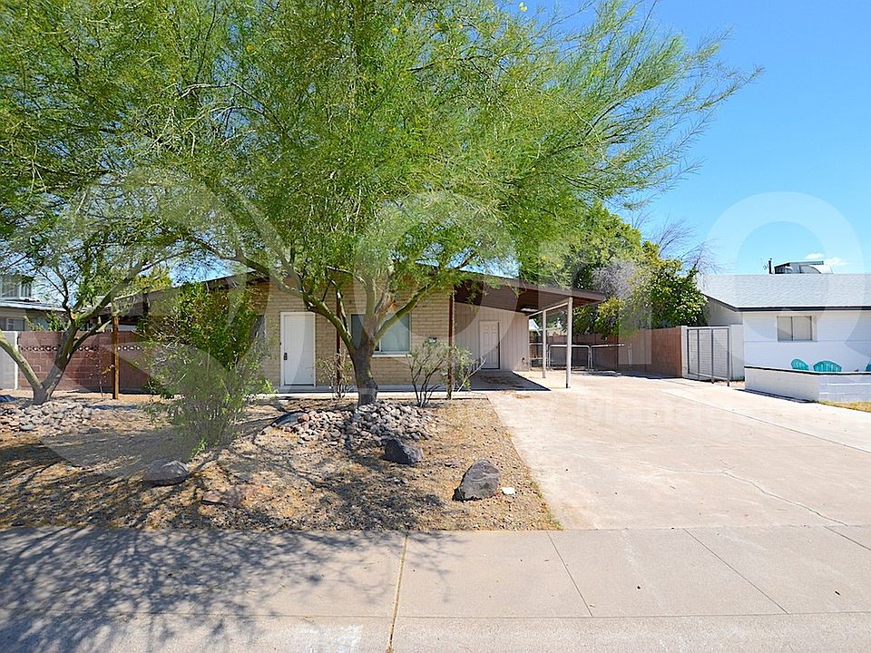1st image of 1251 E Loma Vista Dr