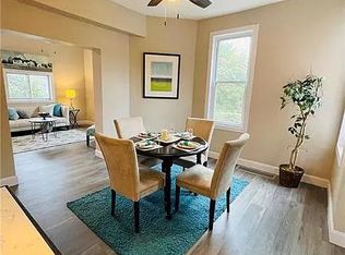 427-429 Library Ave, Carnegie, PA 15106