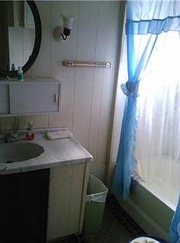 4th image of 11533 Ellen Dr