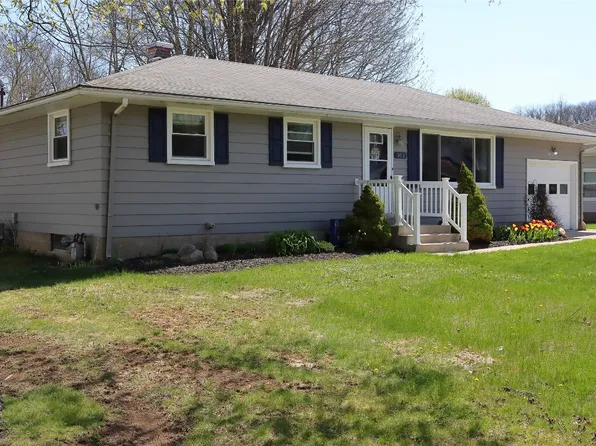3011 McKee Rd, Erie, PA 16506