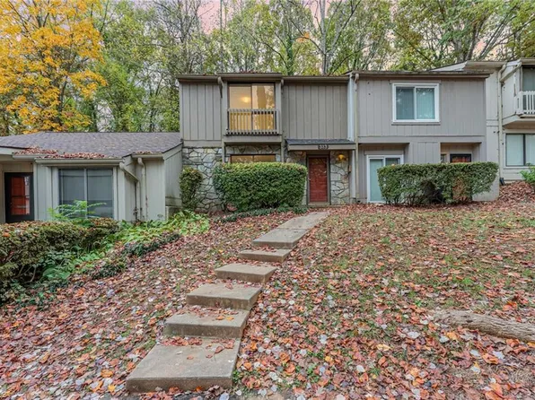 313 Lamplighter Cir, Winston Salem, NC 27104