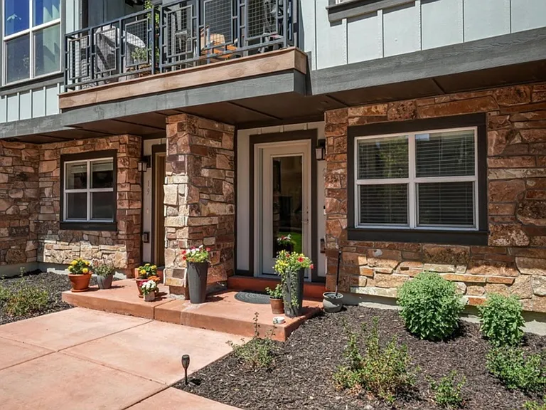1370 Center Dr #19 — Photo 40