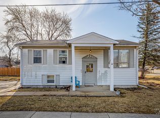 1505 N Oak Ave, Round Lake Beach, IL