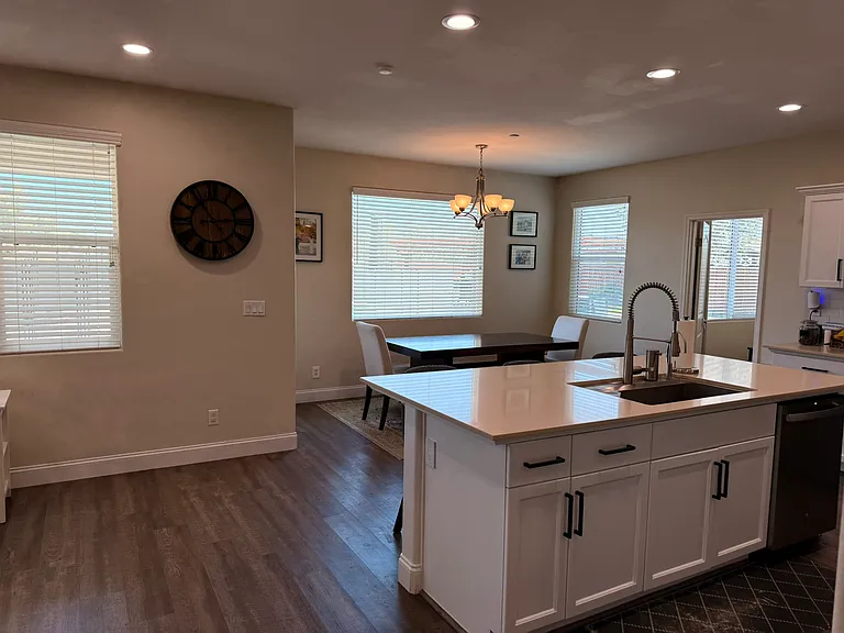 1182 Caddie Loop — Photo 3