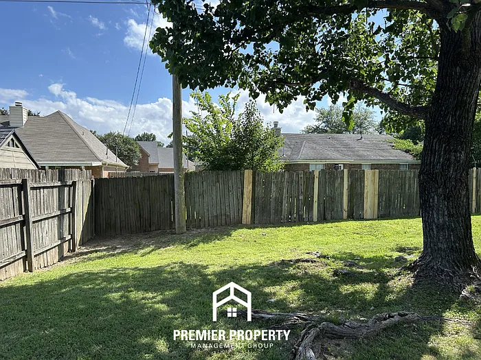 7641 Baysweet Dr — Photo 16