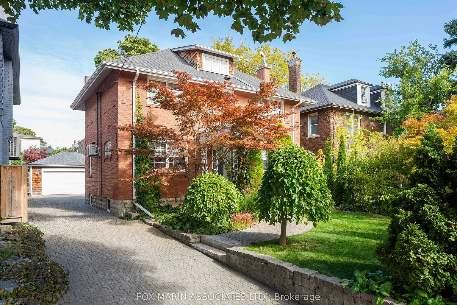 22 Claxton Blvd photo 1