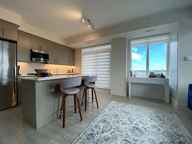 212 King William St #903 — Photo 6