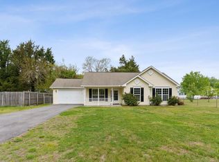 130 Alma Ln, Colonial Beach, VA 22443