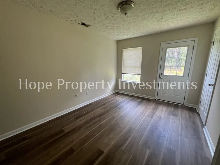 3136 Mobley Bridge Rd — Photo 8