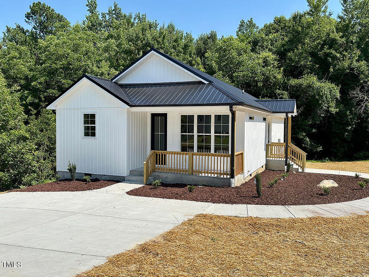 205 Gentry St, Roxboro, NC 27573 | Zillow