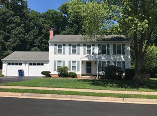 5504 Hampton Forest Way, Fairfax, VA 22030