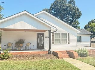 210 W Church St, Cherryville, NC 28021