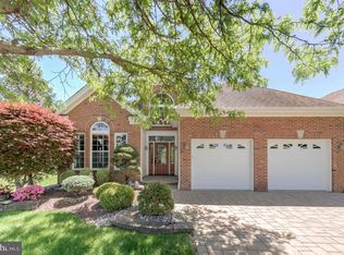 14 Cobblestone Blvd, Monroe Township, NJ 08831