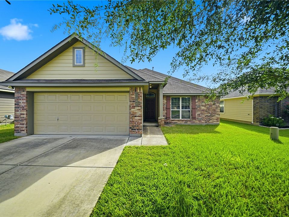 1st image of 5247 Sagewood Dr