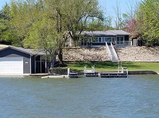116 Waterside Cir, Council Grove, KS 66846