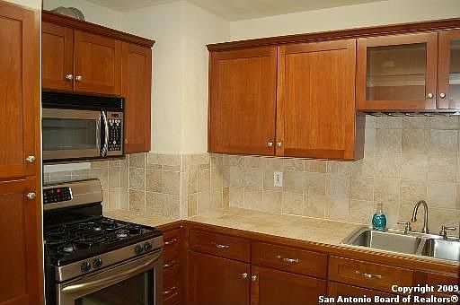 3rd image of 2420 McCullough Ave 216 #216