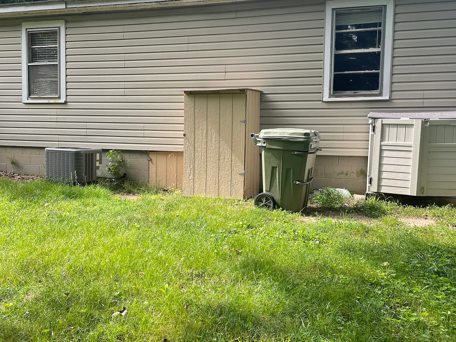 2 bed, 720 sqft, $1,275 — Photo 2