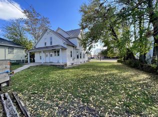 315-317 E 5th St, Muscatine, IA 52761