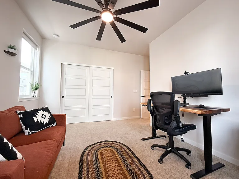8484 Cokedale Dr — Photo 24