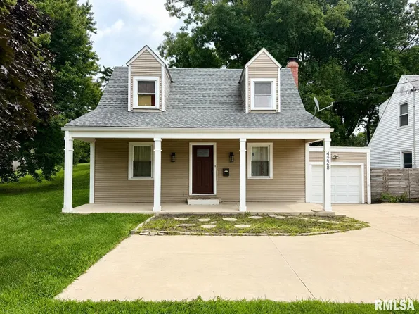 4228 N University St, Peoria, IL 61614