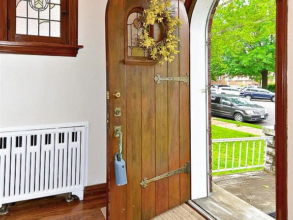 4th image of 6146 Leona St