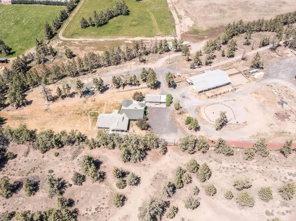 64815 N Highway 97, Bend, OR 97701
