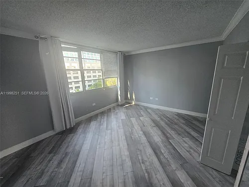 825 Brickell Bay Dr #750 Photo 1