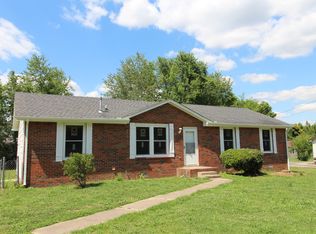 291 Cunningham Ln, Clarksville, TN 37042