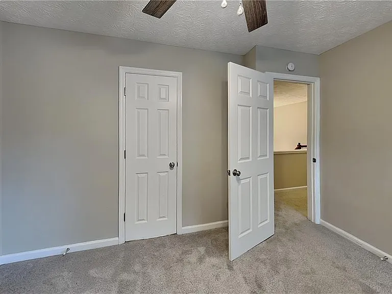 4922 Anclote Dr — Photo 15