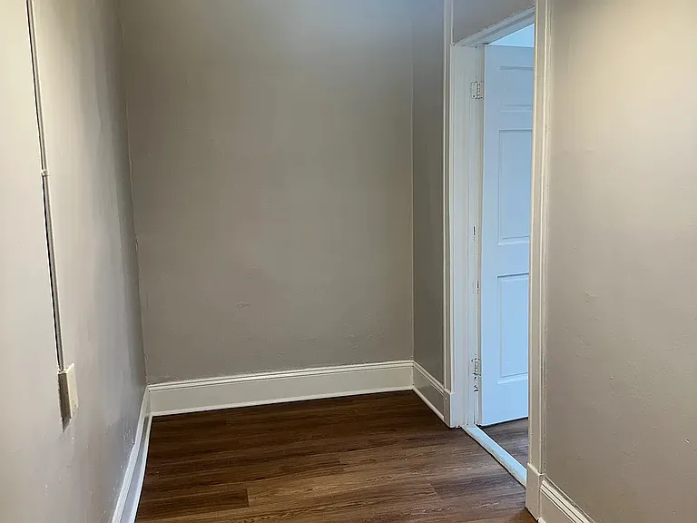 1643 S Millard Ave #2 — Photo 7