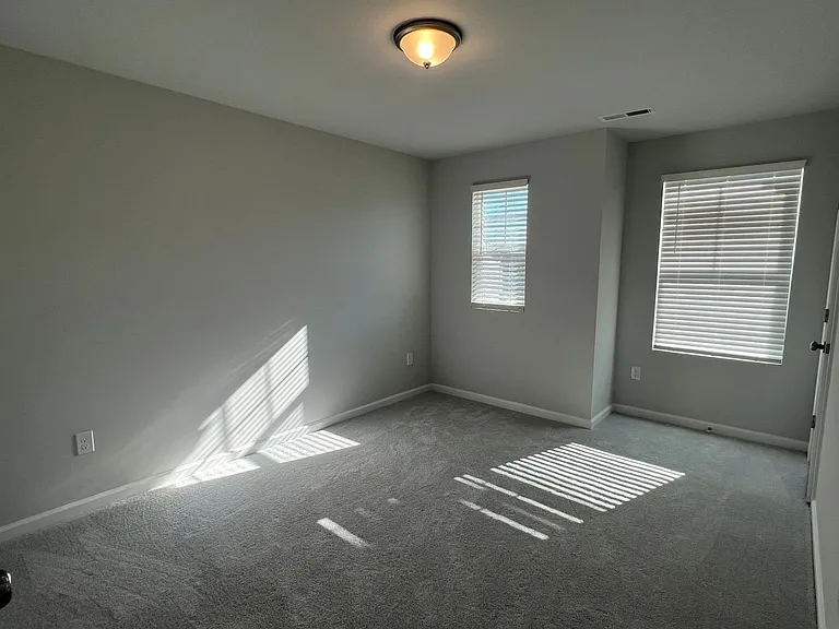 321 Glacier Lake Dr — Photo 21