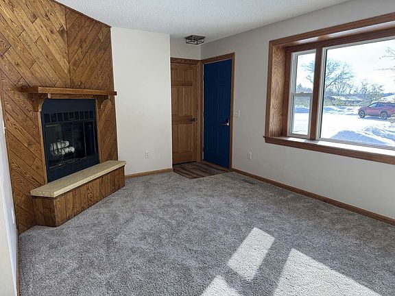 3rd image of 9803 Deer Trail Rd