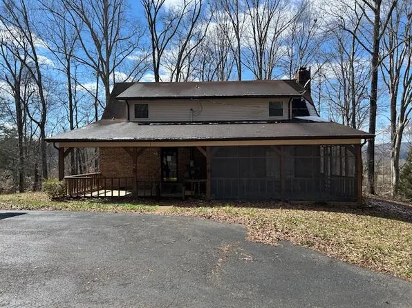 5480 Griffith Hwy, Whitwell, TN 37397