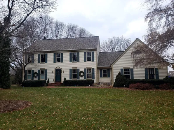 15270 Briaridge COURT, Elm Grove, WI 53122